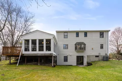 11 Elizabeth St, Canton, MA 02021 photo 2