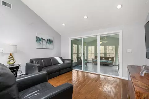 11 Elizabeth St, Canton, MA 02021 photo 10