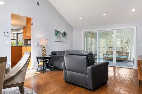 11 Elizabeth St, Canton, MA 02021 photo 8