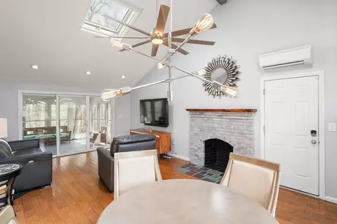 11 Elizabeth St, Canton, MA 02021 photo 9
