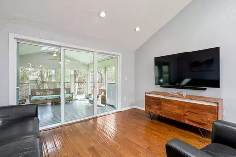 11 Elizabeth St, Canton, MA 02021 photo 7