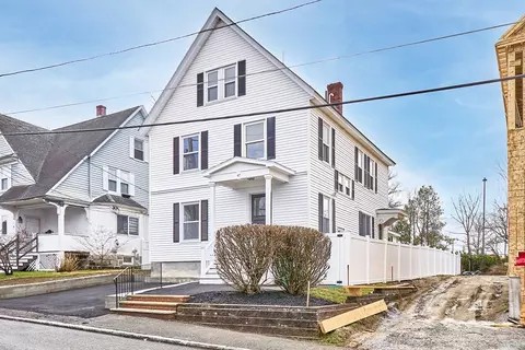 47 Whitney Ave, Lowell, MA 01850