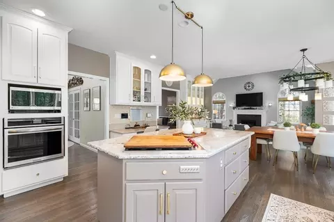18 Thayer Rd, Mendon, MA 01756 photo 12