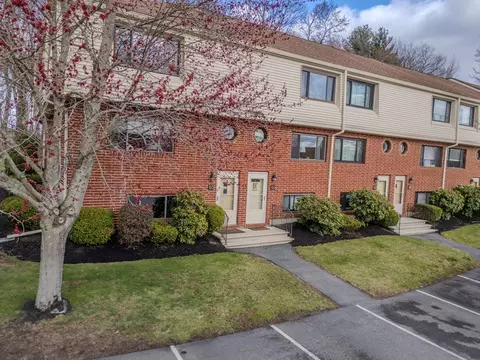 66 Sterling Ln #66, Haverhill, MA 01835