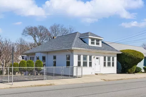 621 Washington Ave, Chelsea, MA 02150