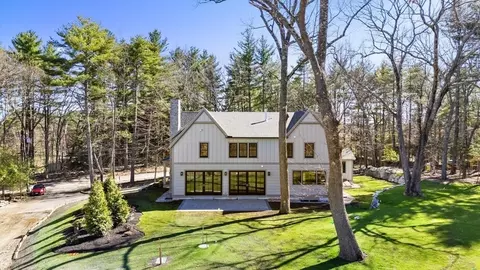 969 South St, Needham, MA 02492 photo 28