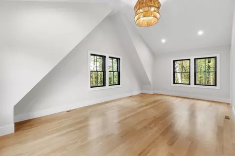 969 South St, Needham, MA 02492 photo 19