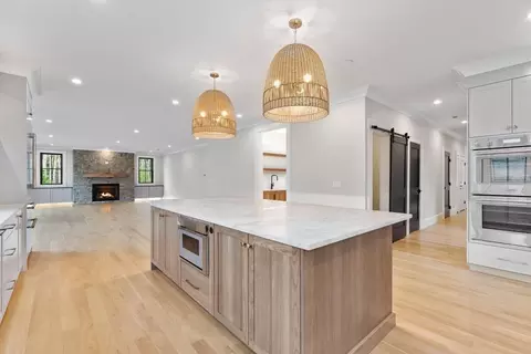 969 South St, Needham, MA 02492 photo 7