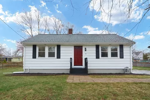 33 Paulin Ave, Brockton, MA 02302