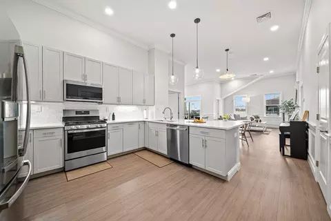 320 Middlesex Ave #B401, Medford, MA 02155