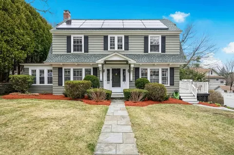 14 Hancock Hill Dr, Worcester, MA 01609