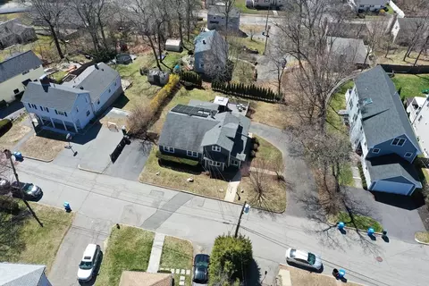 38 Hillcrest Rd, Waltham, MA 02451