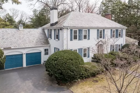 77 Arnold Rd, Wellesley, MA 02481