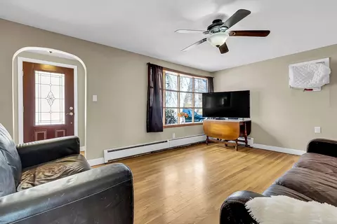 Living - 16 Marble Rd, Sutton, MA 01590 photo 1 of 4