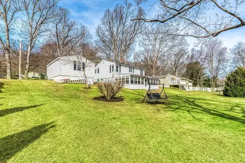 Exterior - 16 Marble Rd, Sutton, MA 01590 photo 4 of 8