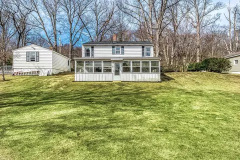 Exterior - 16 Marble Rd, Sutton, MA 01590 photo 2 of 8
