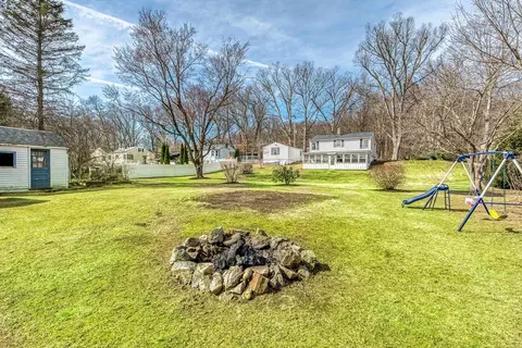 Exterior - 16 Marble Rd, Sutton, MA 01590 photo 6 of 8