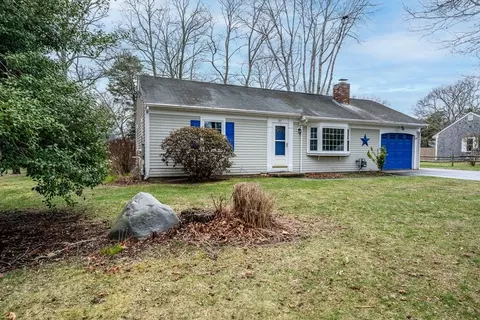 25 Taft Rd, Yarmouth, MA 02673