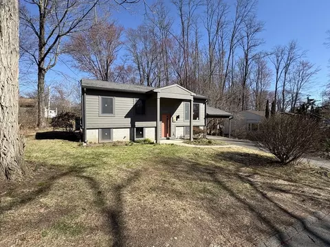 47 Winslow Ave, Northampton, MA 01062