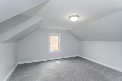 90 Eddy St, Springfield, MA 01104 photo 28