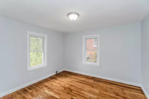 90 Eddy St, Springfield, MA 01104 photo 19