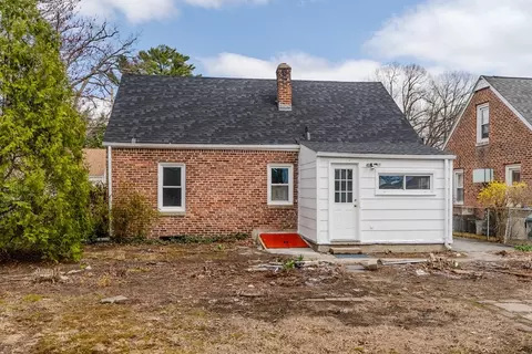 90 Eddy St, Springfield, MA 01104 photo 7