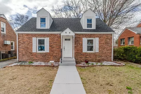 90 Eddy St, Springfield, MA 01104