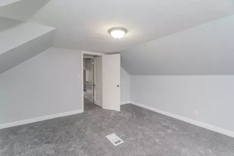 90 Eddy St, Springfield, MA 01104 photo 24