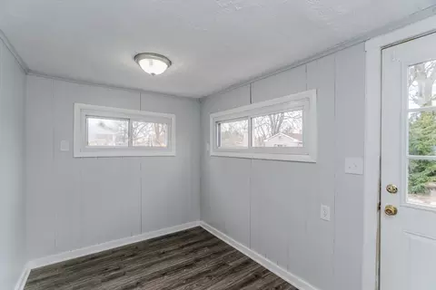 90 Eddy St, Springfield, MA 01104 photo 15