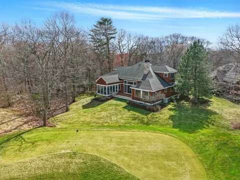 52 Black Rock Dr #52, Hingham, MA 02043
