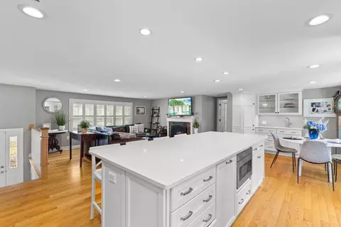 10 Codding Rd, Attleboro, MA 02703 photo 7