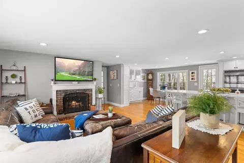 10 Codding Rd, Attleboro, MA 02703 photo 10