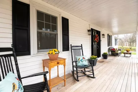 145 Nelson St, Georgetown, MA 01833 photo 4