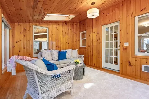 31 Summer Ave, Reading, MA 01867 photo 15