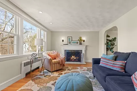 31 Summer Ave, Reading, MA 01867 photo 7