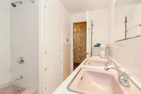 10 Smith St, Attleboro, MA 02703 photo 19