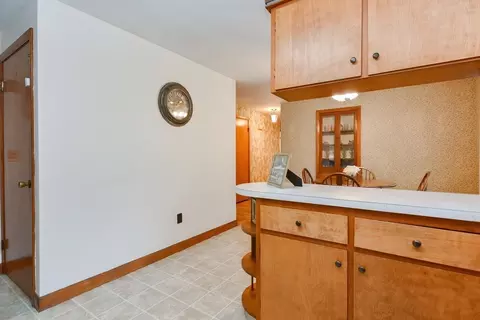 10 Smith St, Attleboro, MA 02703 photo 13