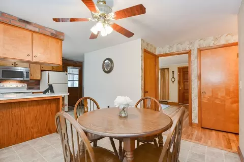 10 Smith St, Attleboro, MA 02703 photo 16