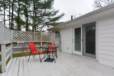 10 Smith St, Attleboro, MA 02703 photo 34
