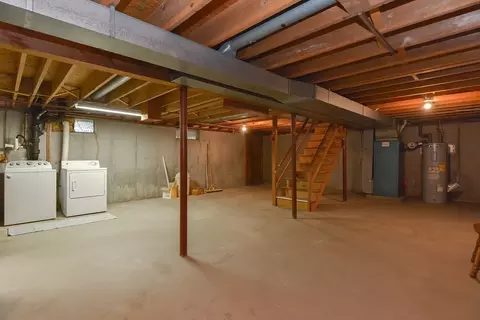 10 Smith St, Attleboro, MA 02703 photo 32