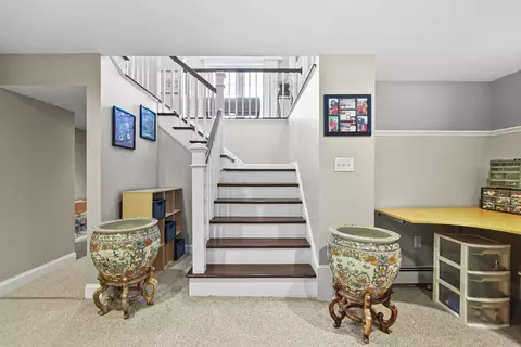 Entry Way - 19 Arcadia Ave, Reading, MA 01867 photo 4 of 5