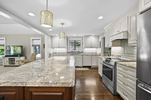 Kitchen - 19 Arcadia Ave, Reading, MA 01867 photo 5 of 6