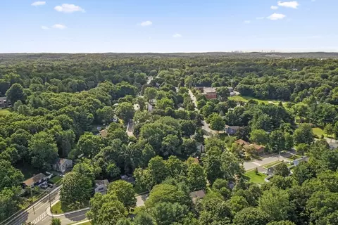 View/Area - 19 Arcadia Ave, Reading, MA 01867 photo 4 of 4