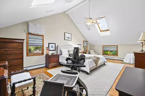 Bedroom - 19 Arcadia Ave, Reading, MA 01867 photo 4 of 8