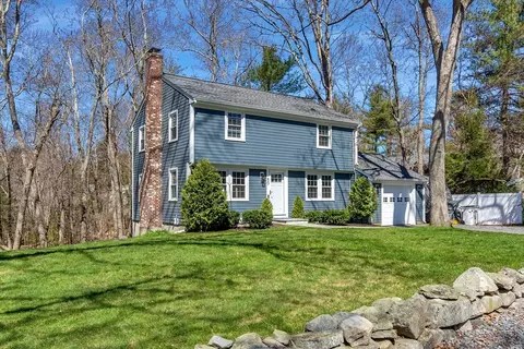 50 Seminole Rd, Acton, MA 01720