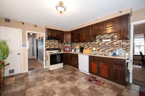 Kitchen - 21 Smith Ave, Ware, MA 01082 photo 2 of 2