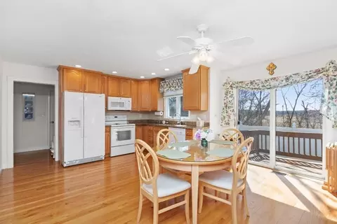 22 Brown Ter, Dedham, MA 02026 photo 11