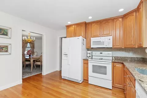 22 Brown Ter, Dedham, MA 02026 photo 12