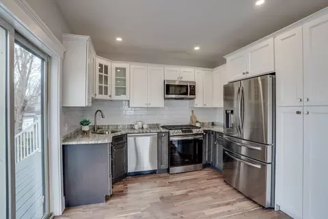 136 Flash Rd #TOWNHOME, Nahant, MA 01908 photo 11