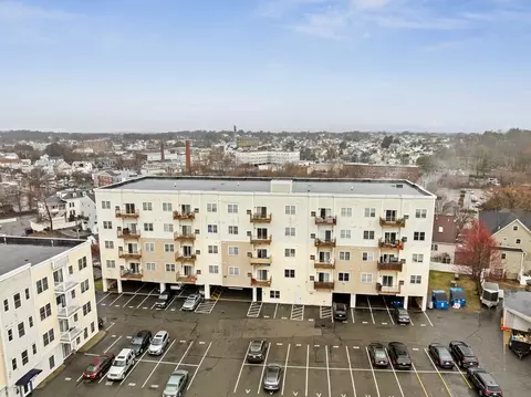 84 Aborn St #2305, Peabody, MA 01960